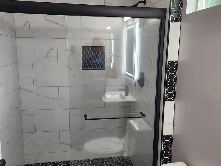 2526 Windmere Dr — Photo 10