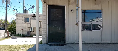 340 6th St Photo 1