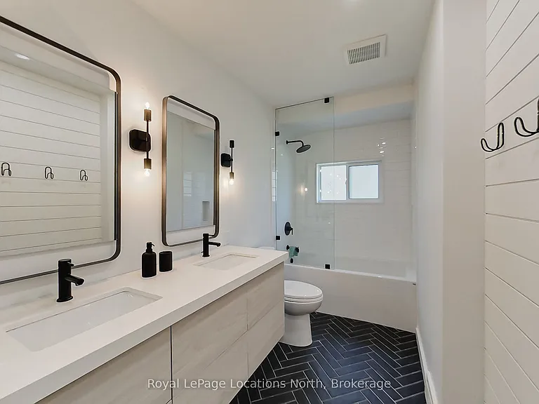 102 Wensley Dr #6 — Photo 26