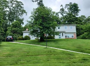 124 Gulph Hills Rd, Wayne, PA 19087