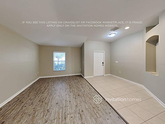 3rd image of 35001 Meadow Reach Dr