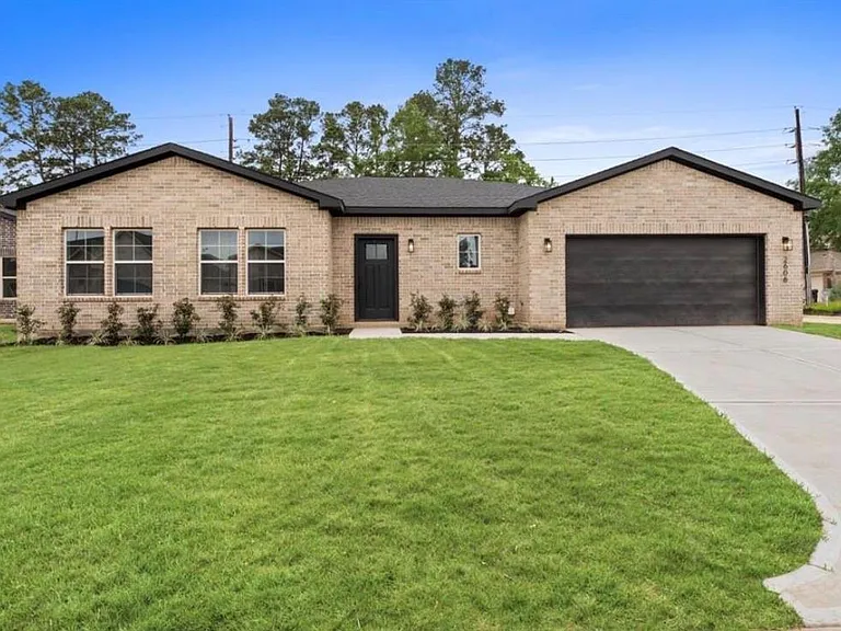 2606 Piemonte Avenue Cir — Photo 1