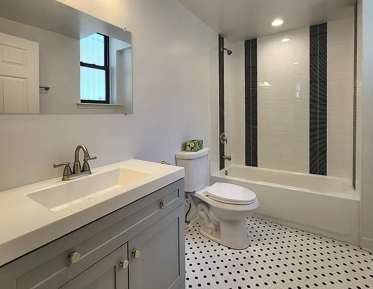 2763 N Sawyer Ave #2763 — Photo 11