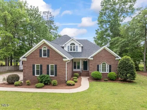 4612 River Farm Rd, Rocky Mount, NC 27803