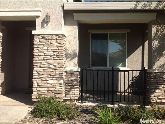 2nd image of 5718 Tres Piezas Dr