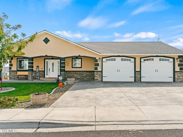2005 Jennifer Dr, Granger, WA 98932