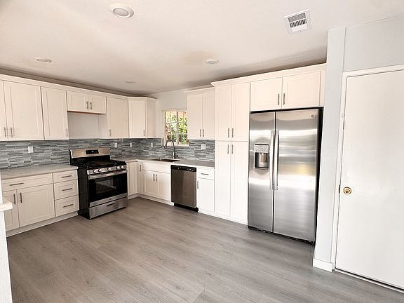 5th image of 7877 Kempster Ave #1