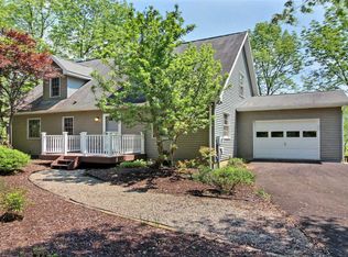 2107 Sunrise Ct, East Stroudsburg, PA 18302