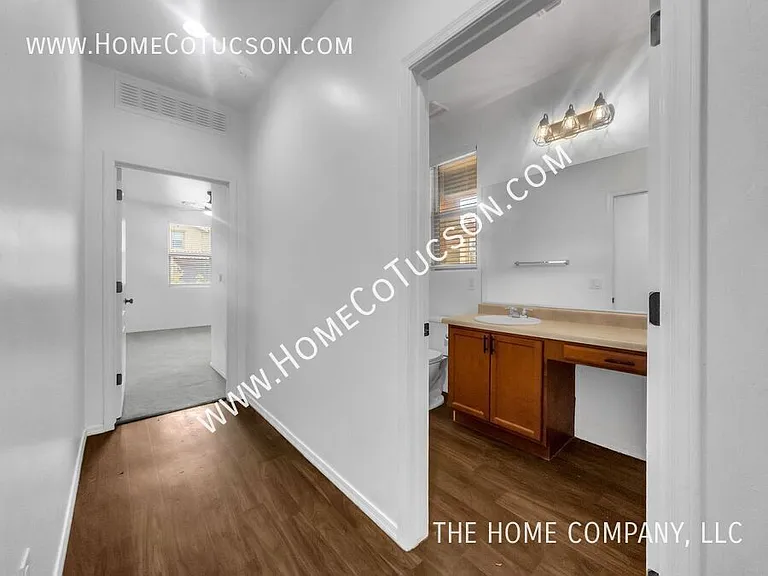 6876 S Benedetti Ct — Photo 19