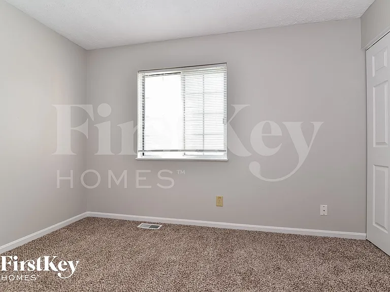 5844 Timber Lake Blvd — Photo 12