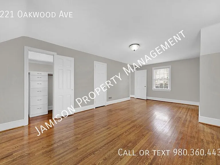 1221 Oakwood Ave — Photo 19