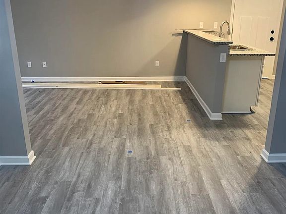 4th image of 2599 Callie Rd