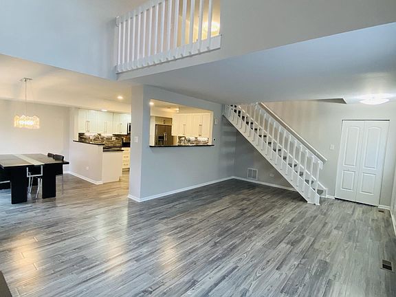 5th image of 15513 Westminster Dr #65A