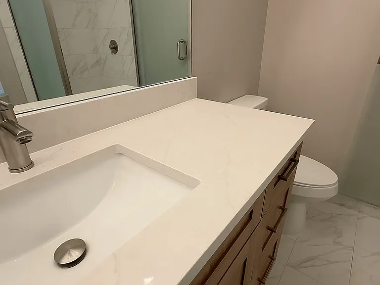 Prentiss Pointe Apartments — Photo 320