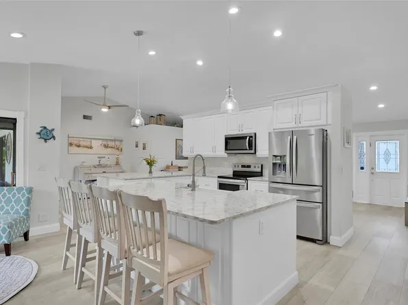 4990 NW 59th Way, Coral Springs, FL 33067