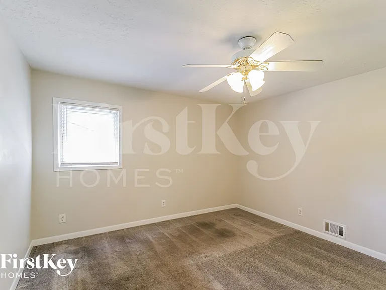 3966 Emerald North Dr — Photo 13