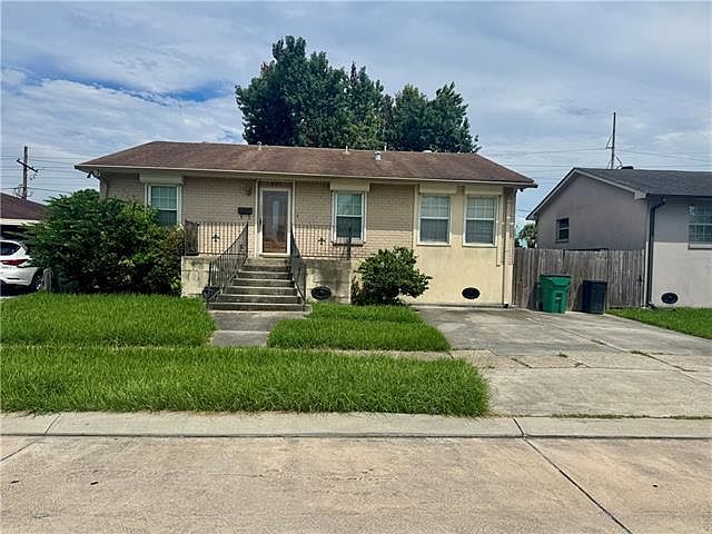 1st image of 337 Willowbrook Dr