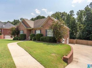6807 Scooter Dr, Trussville, AL 35173