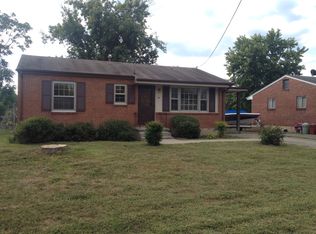 708 Spruce St, Vinton, VA 24179