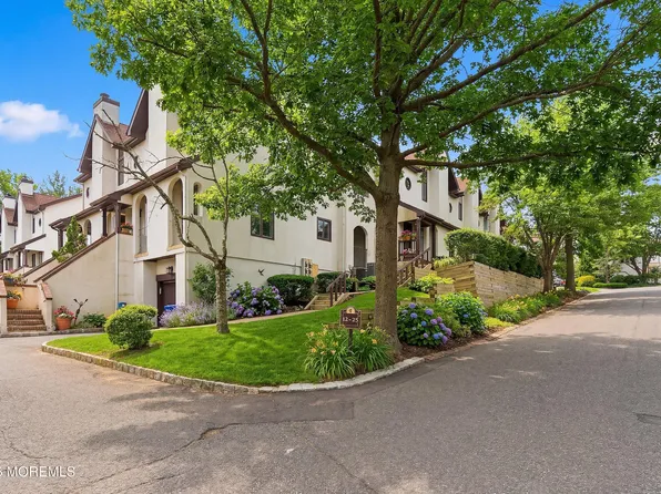 22 Tower Hill Drive #1011, Red Bank, NJ 07701