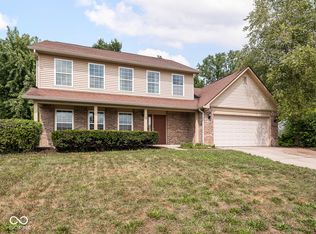 7210 Tappan Dr, Indianapolis, IN 46268