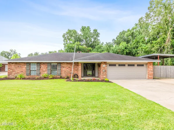 1101 Bernard Blvd, Abbeville, LA 70510