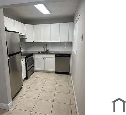 1st image of 402 Meadows Cir #402