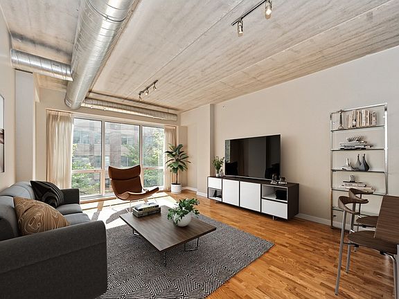 2nd image of 845 N Kingsbury St Unit 312