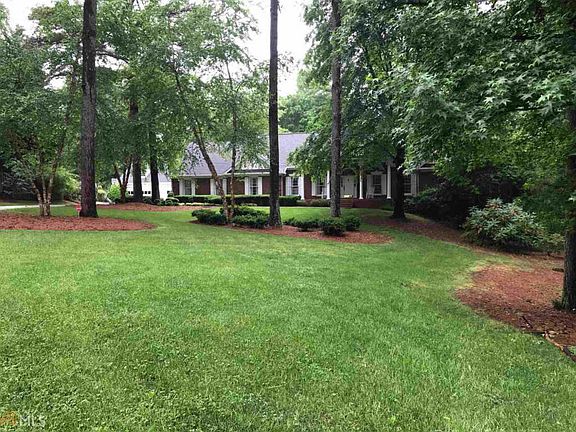 2nd image of 2156 Woodland Ct Unit 3
