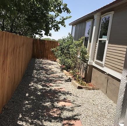 3rd image of 1052 Calle Nueva Vis