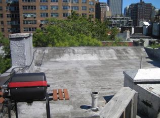 345 W 21st St, New York, NY 10011
