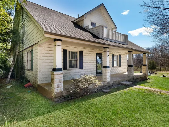 205 Mill Rd, Schwenksville, PA 19473