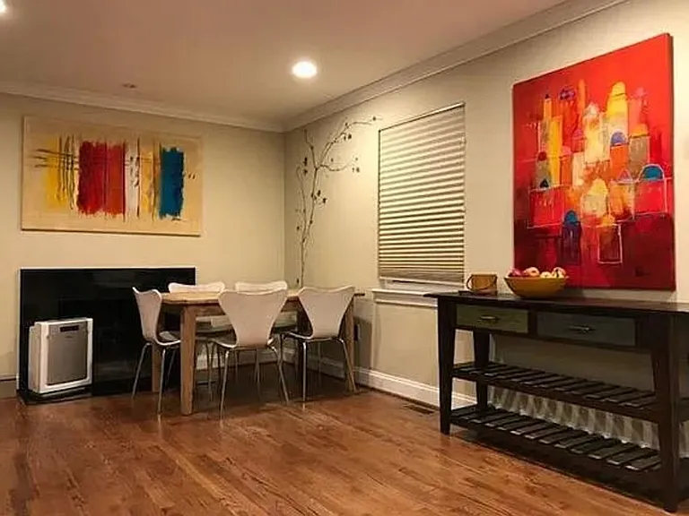 1613 Noyes Dr — Photo 2