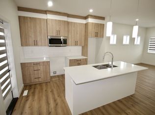 300 Awentia Dr #207, Leduc, AB T9E 1H3