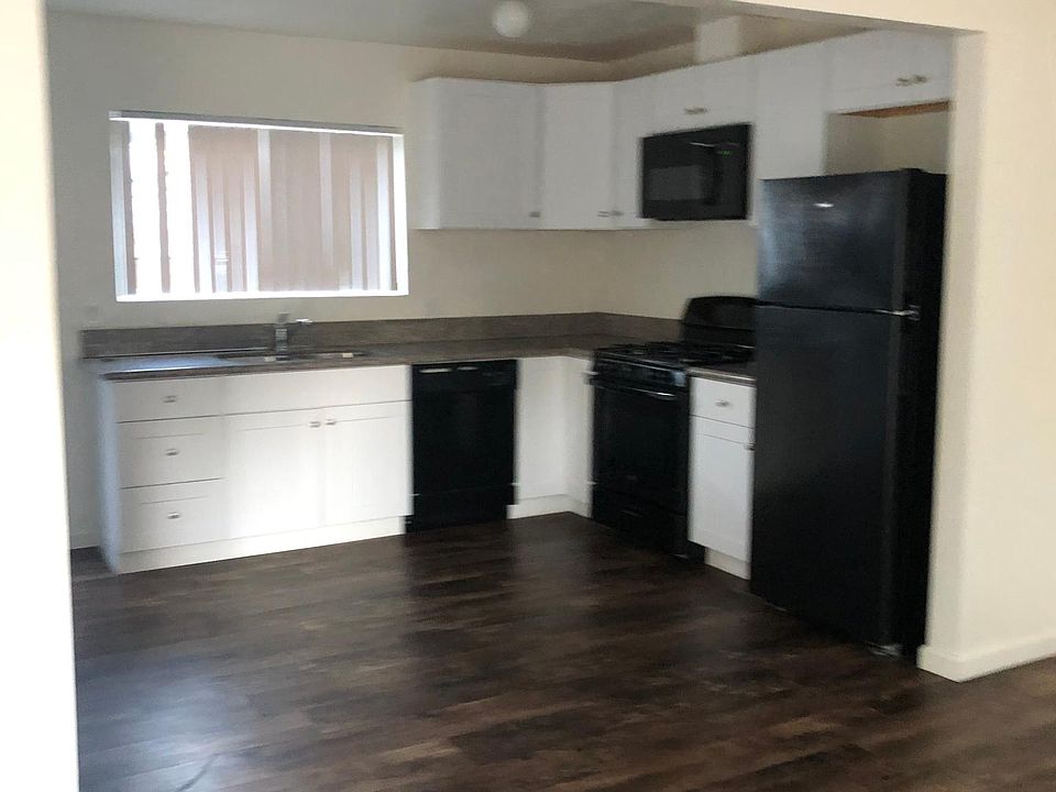 1st image of 3292 Island Ave