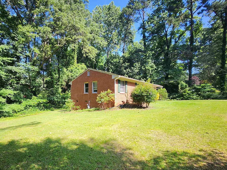 1518 Ashburton Rd — Photo 6