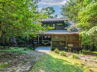 311 Domar Dr, Townsend, TN 37882