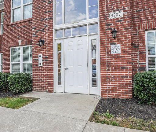 2nd image of 9207 Pine Lake Dr Unit 102