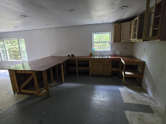 2nd image of 8516 Long Rapids Rd