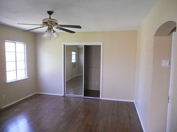 3rd image of 134 N 21st St