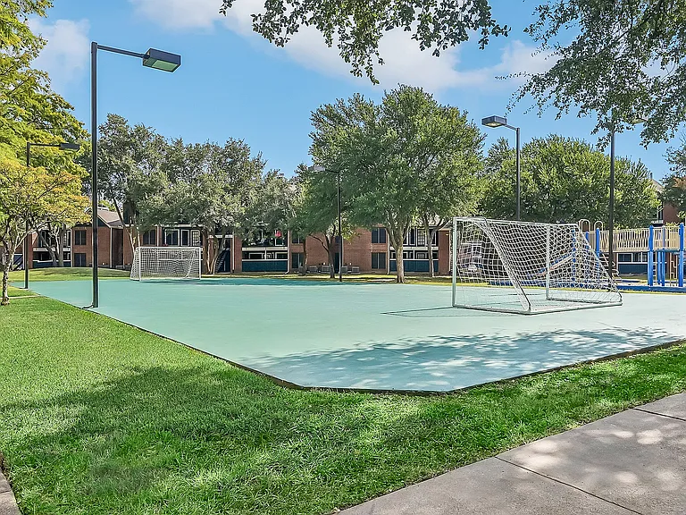 Eastgrove Apartments