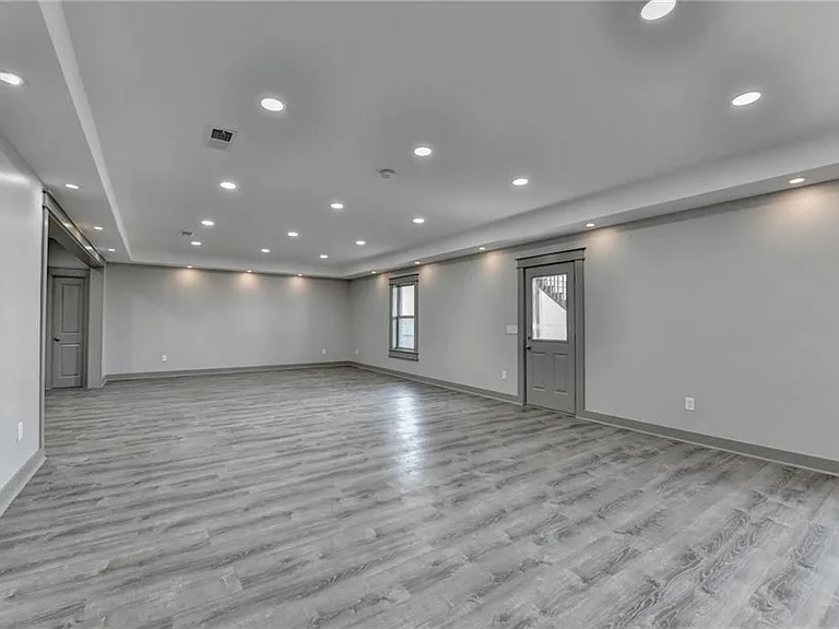 7410 Ansley View Ln — Photo 74