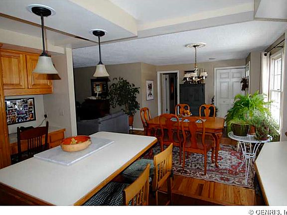 4th image of 232 Mulberry Dr