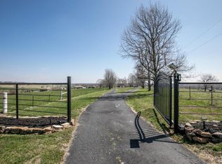 588 Hidden Valley Rd, Clever, MO 65631