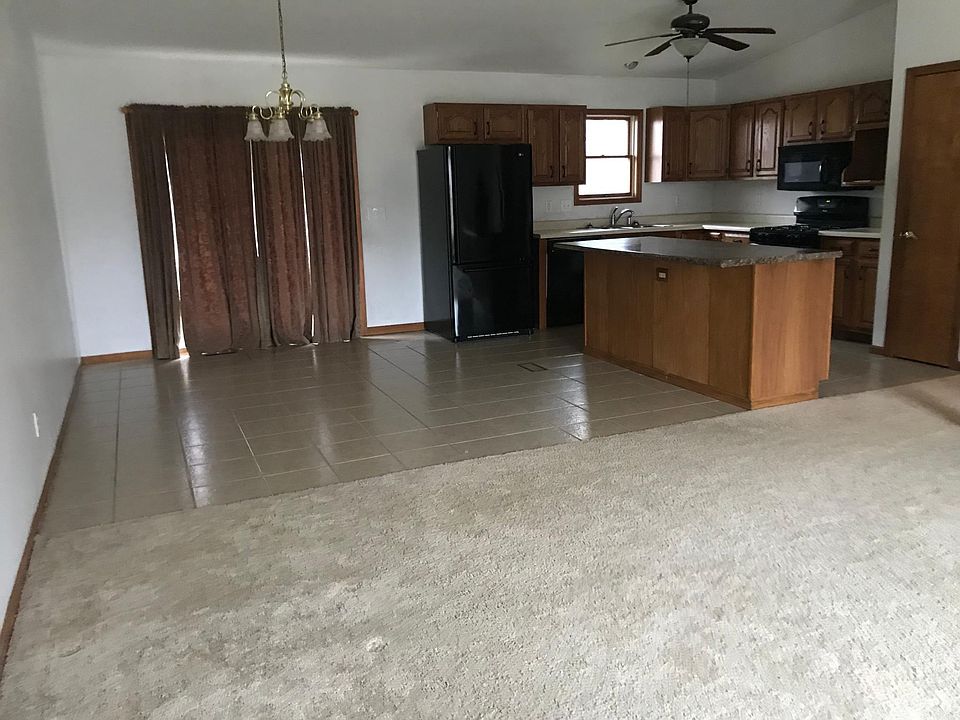 2nd image of 3344 Windy Hill Rd