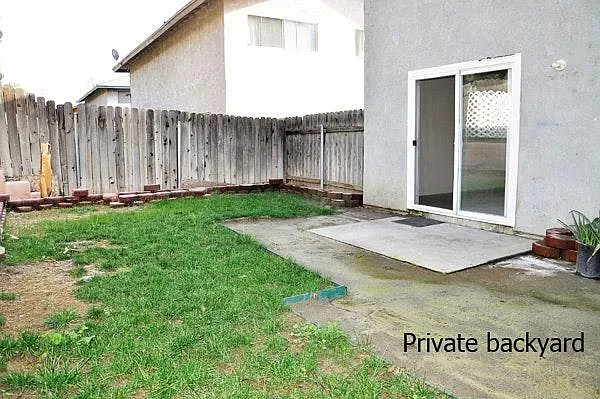 1555 E Fairfield Ct #3 — Photo 16