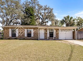 8505 Temple Park Dr, Tampa, FL 33637