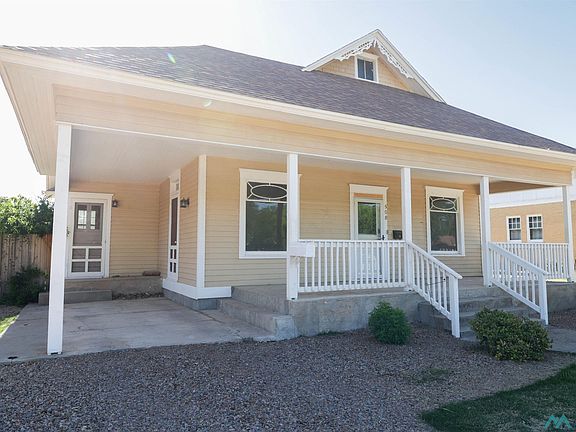3rd image of 508 N Lea Ave