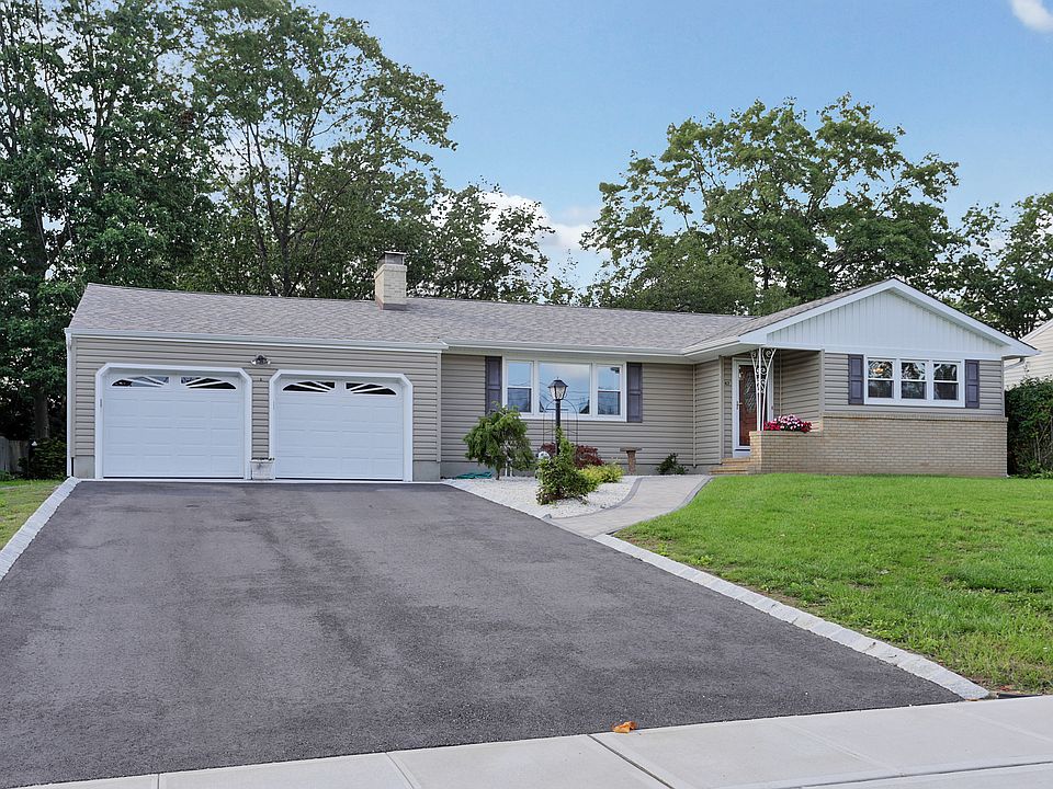 1st image of 47 Kim Ln