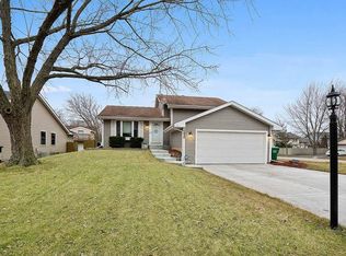 14430 S Birchdale Dr, Homer Glen, IL 60491